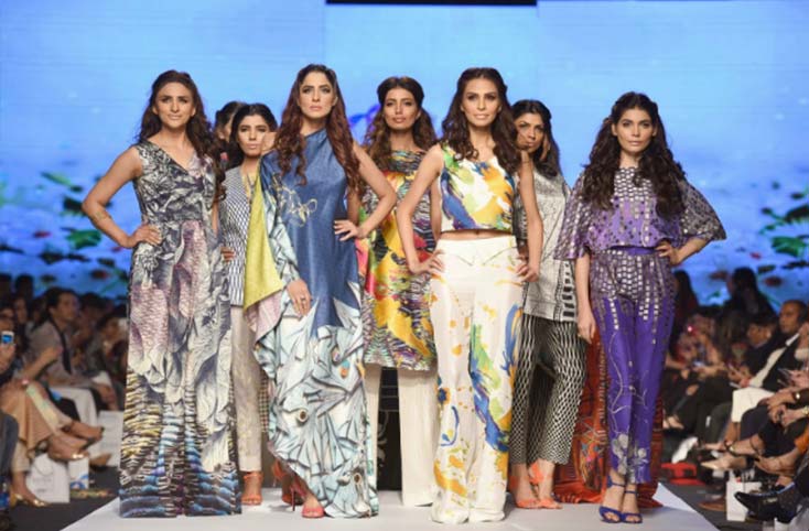 fashion week Pakistan cut to two days