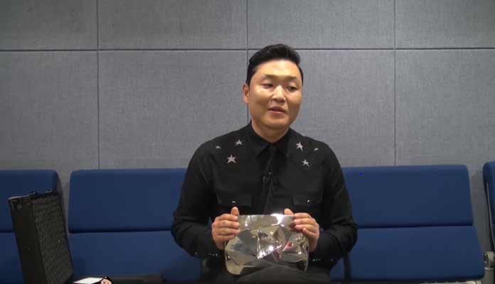 YouTube diamond play button Given to PSY