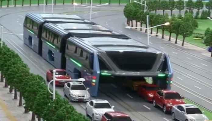 Chinese Straddling Bus Comes to A Stand Still