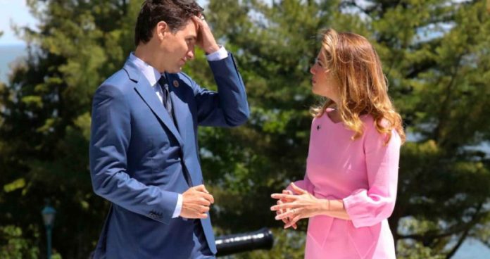 Justin Trudeau's Wife Tests Coronavirus