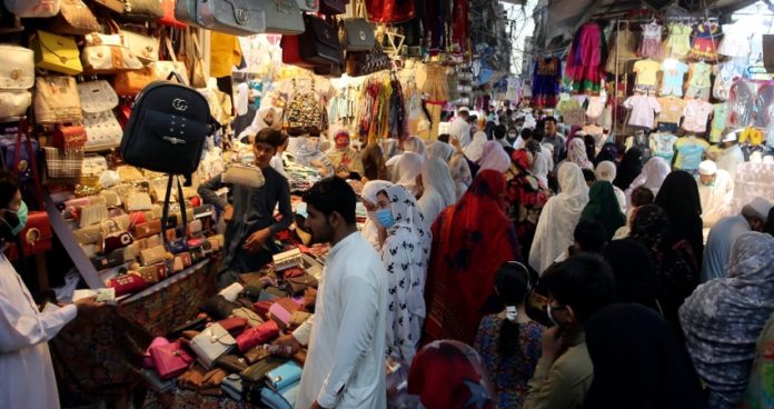 Pakistan Crowded Markets