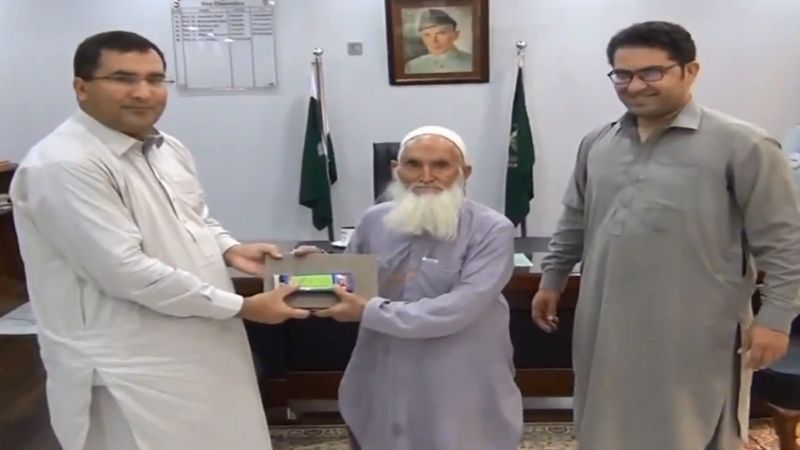 76 year old Pakistani man