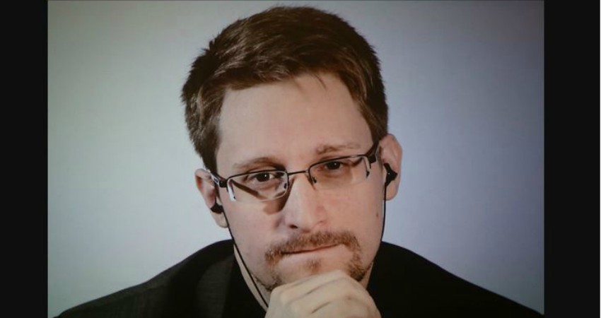 Edward Snowden US government