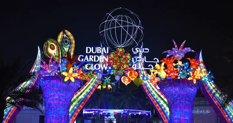 dubai-garden-glow-is-offering-visitors-to-see-the-most-aesthetic-things