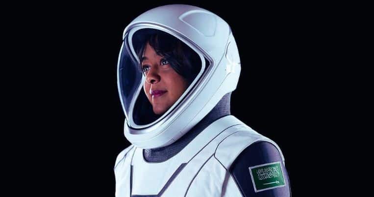 rayyanah-barnawi-saudi-woman-astronaut